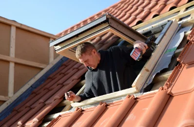 Pose de fenêtres de toit Velux à Étobon